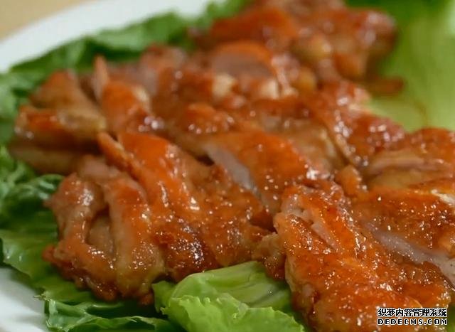 雞腿的新吃法，不蒸不煮不烤，不用一滴油，外香內(nèi)酥太好吃了
