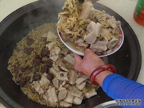 1道讓南方人“顫抖”的東北菜，吃1次一輩子忘不掉