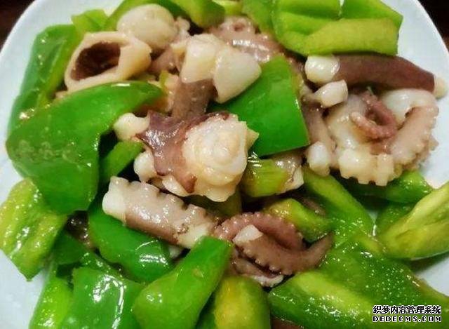 這種海鮮價格不貴，簡單炒一炒即可，味美多滋口感特棒