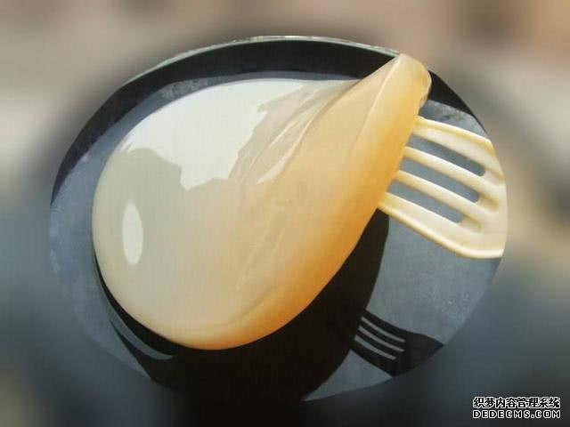 這種北方稀奇物美食，看著像一塊“肥肉”，上年紀(jì)的人才看懂