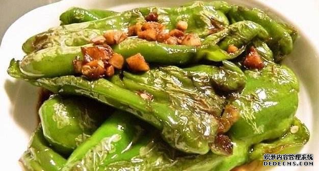 這幾款虎皮菜，簡(jiǎn)直堪稱(chēng)下飯的神菜，一個(gè)人可以吃三碗。