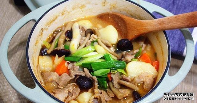 學(xué)會這樣做梨子燉肉，真是太香了，美味解饞超好吃，上桌就掃光