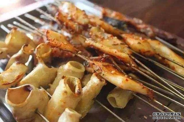 來東北不吃這7種燒烤，服務(wù)員都看不上你，東北人：懂行的這樣吃
