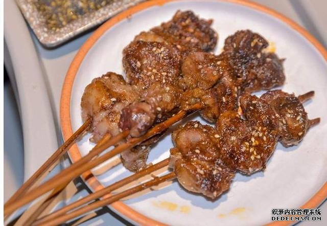 讓南方人“反感”的4種小吃，烤腰子竟上榜，它是北方人心頭愛
