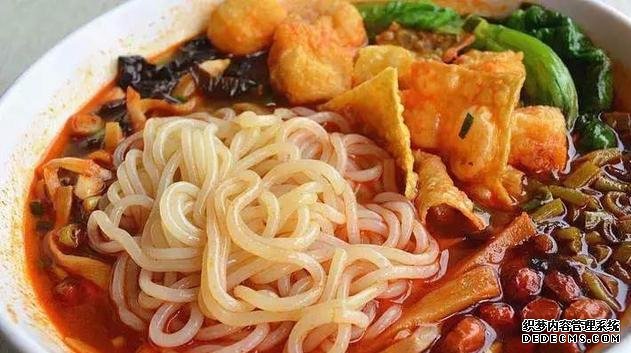 中國(guó)以“臭”為美的4種美食，臭豆腐上榜，吃過的都是“勇士”