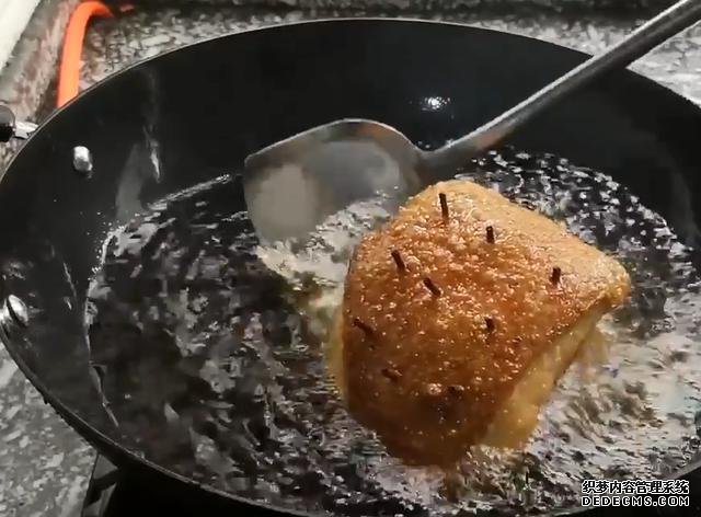 五花肉別只會紅燒了，教你一個新做法，軟爛入味特解饞，太好吃了