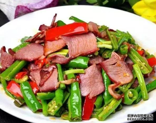 15道葷菜熱菜做法，10道涼菜下酒菜做法，簡(jiǎn)單易做，待客備用