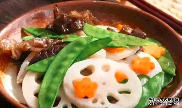 15道葷菜熱菜做法，10道涼菜下酒菜做法，簡(jiǎn)單易做，待客備用
