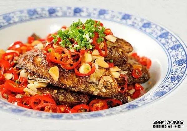 九道美味農(nóng)家菜，鮮香味足，下飯一流！