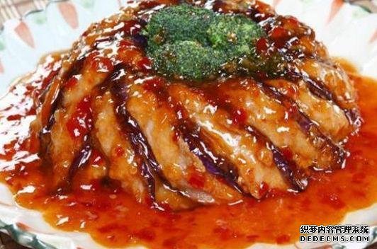 舌尖上的誘惑：燒椒拌牛肉、掛漿茄子、香芋丸，好味道在家做