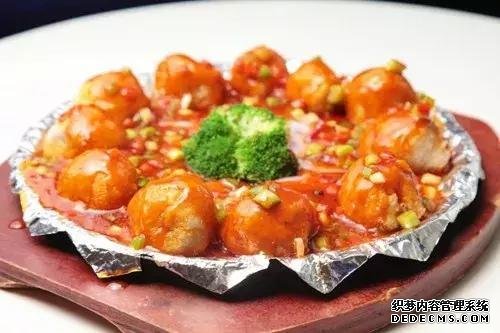 舌尖上的誘惑：燒椒拌牛肉、掛漿茄子、香芋丸，好味道在家做