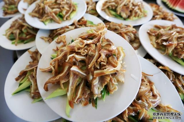 中國最好的五道美食，大連網(wǎng)友：喝酒時(shí)來一盤，簡直就是小康生活