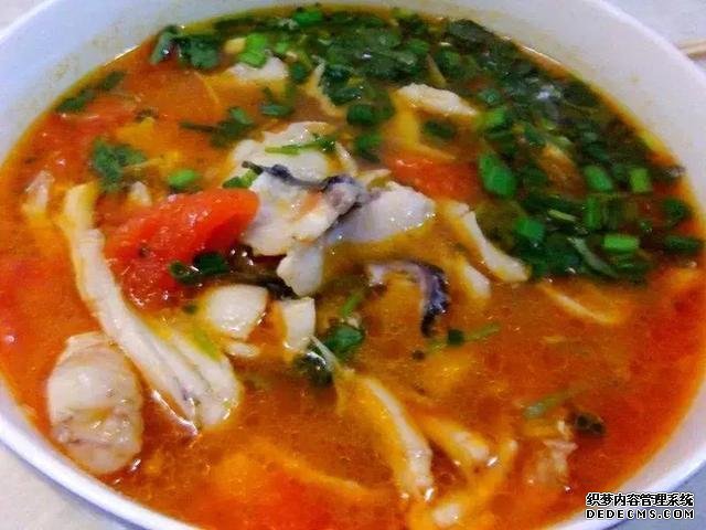 香菜爆豬肝，剁椒梅鱭魚(yú)干，蕃茄魚(yú)片這幾道家常菜的做法
