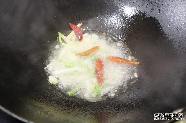 春天，最好吃的海鮮就是它，25元一斤，廉價(jià)又美味，孩子都吃嗨了