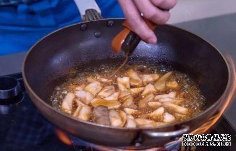 天天吃蠔油，你知道“蠔油”是什么做的嗎？