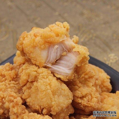 鹽酥雞，美味酥脆，做法簡(jiǎn)便，大人小孩都喜歡