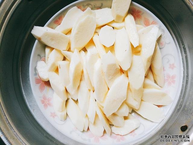 奶香山藥小饅頭，健脾養(yǎng)胃不上火