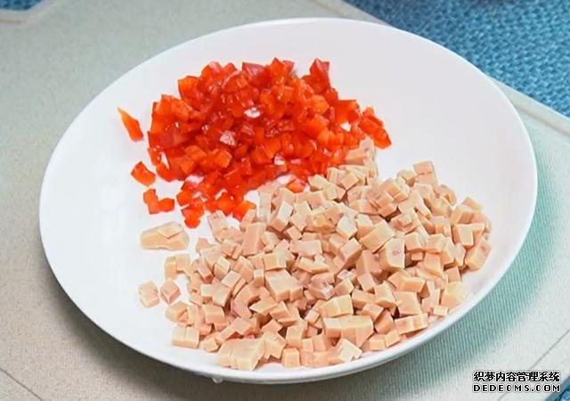 土豆餅最簡單好吃的做法，外酥里嫩，鮮香又營養(yǎng)，全家人都喜歡