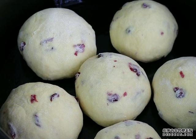 1個(gè)蘋(píng)果，3個(gè)雞蛋，教你一個(gè)想不到的做法，連吃10天都不會(huì)膩