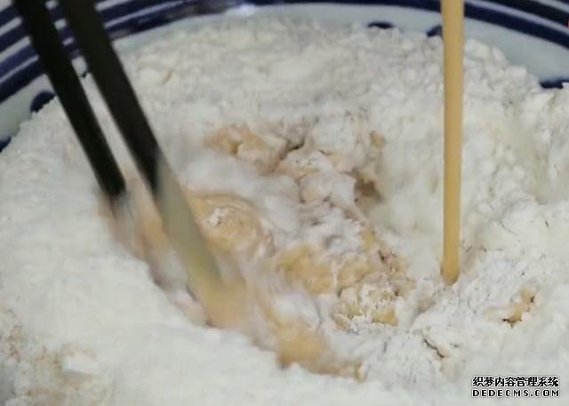 1個(gè)蘋(píng)果，3個(gè)雞蛋，教你一個(gè)想不到的做法，連吃10天都不會(huì)膩