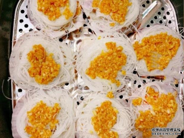 十分鐘搞定蒜蓉粉絲扇貝，料足味鮮全家愛吃，比外面賣的好吃百倍