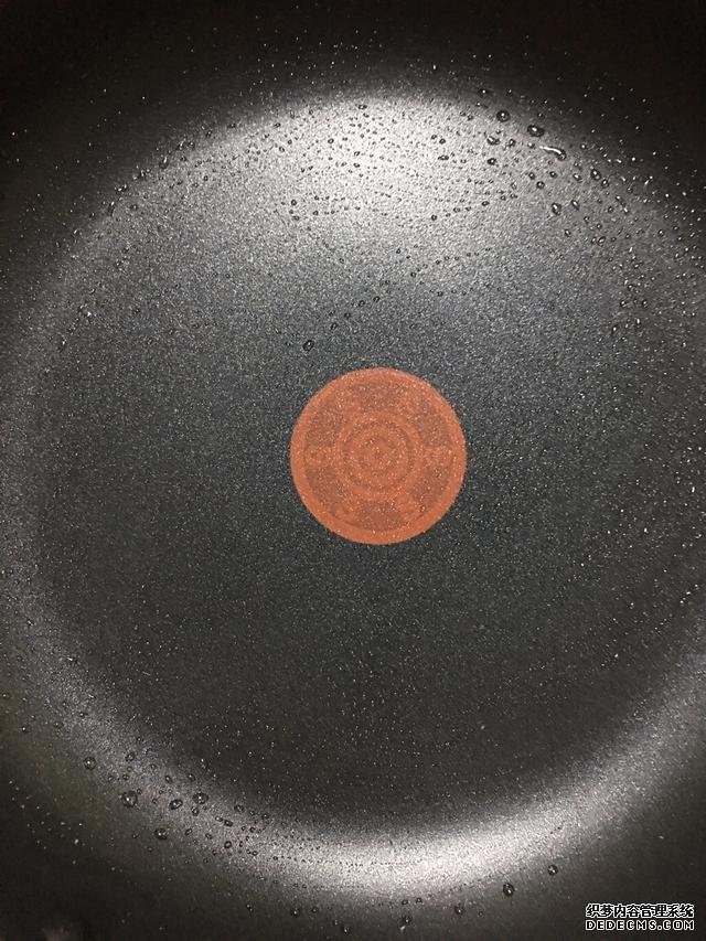 清爽的芒果千層蛋糕，吃了還想吃，再也不用買，一個平底鍋搞定。