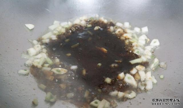 最正宗的蠔油生菜，快手簡單還減肥，2塊錢就能做一盤