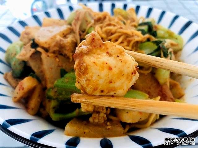 天熱沒(méi)食欲，我家就來(lái)一碗這個(gè)開(kāi)胃菜，快速上桌，麻辣鮮香特過(guò)癮