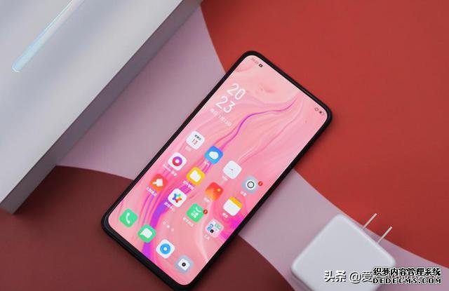 友商發(fā)力，驍龍芯片+128GB+屏幕指紋僅1499，驍龍芯片+4800萬三攝