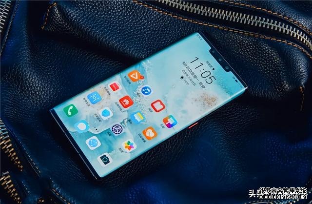 國產(chǎn)手機之光，這款國產(chǎn)旗艦敢和iPhone一爭高下，你猜是誰？
