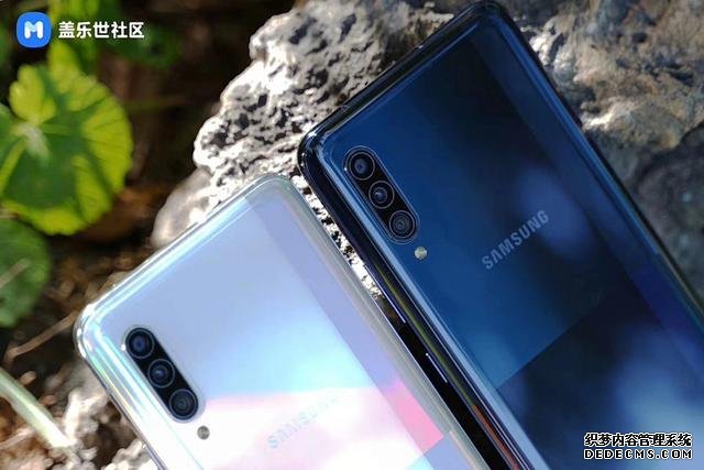 三星Galaxy A90 5G仍然在售：2699元買5G新旗艦還是買它？