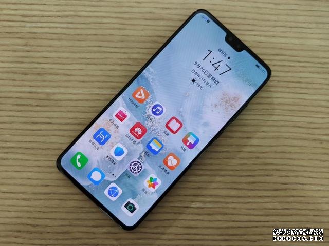 從4299降至2999，華為8+128GB Mate旗艦跌入三千檔，你還會(huì)考慮嗎
