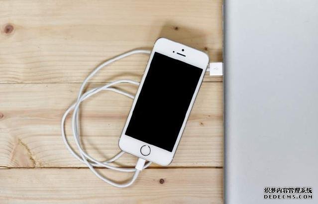 iPhone 13要用的充電口，到底好在哪？