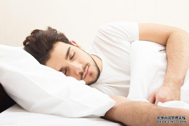 男人過了40歲，注意"3不要3堅持"，別給自己身體找麻煩
