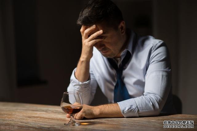 男人過了40歲，注意"3不要3堅持"，別給自己身體找麻煩