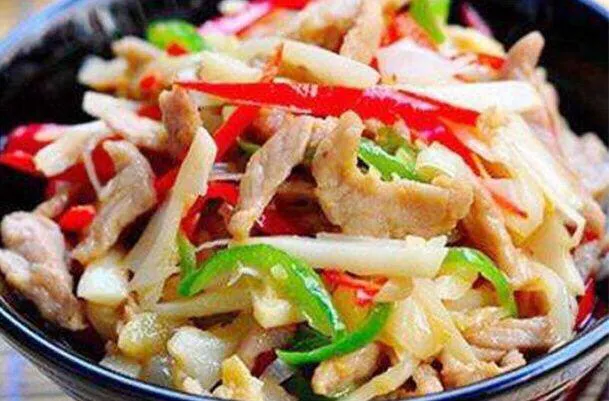 多給家人吃的營(yíng)養(yǎng)菜，補(bǔ)鐵不貧血，增強(qiáng)抵抗不感冒，女性常吃排毒